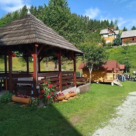 Casuta Pietrosul Rodnei Apartman Borsa  Kültér fotó